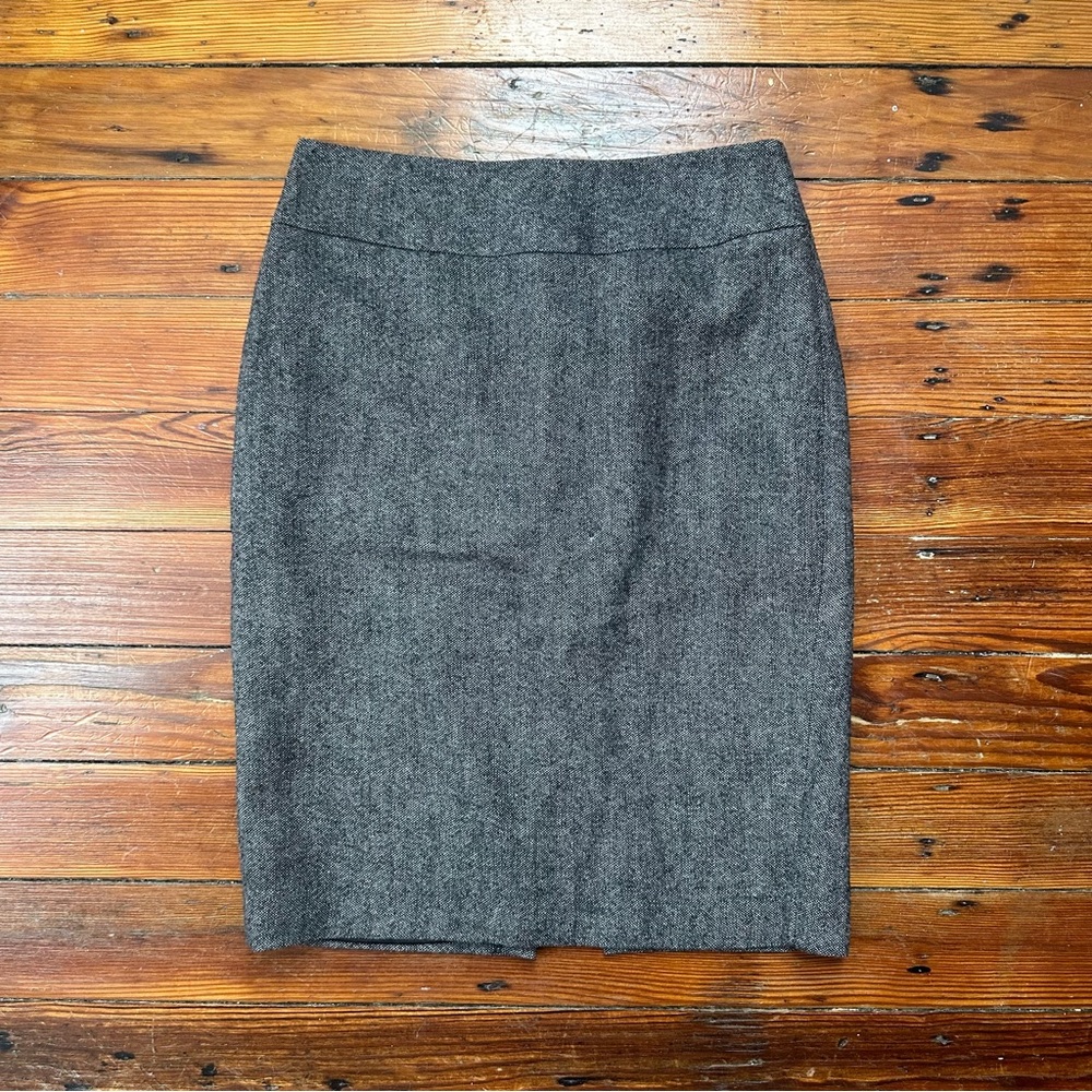 Cabi drop waist lined wool blend knee length pencil skirt 2